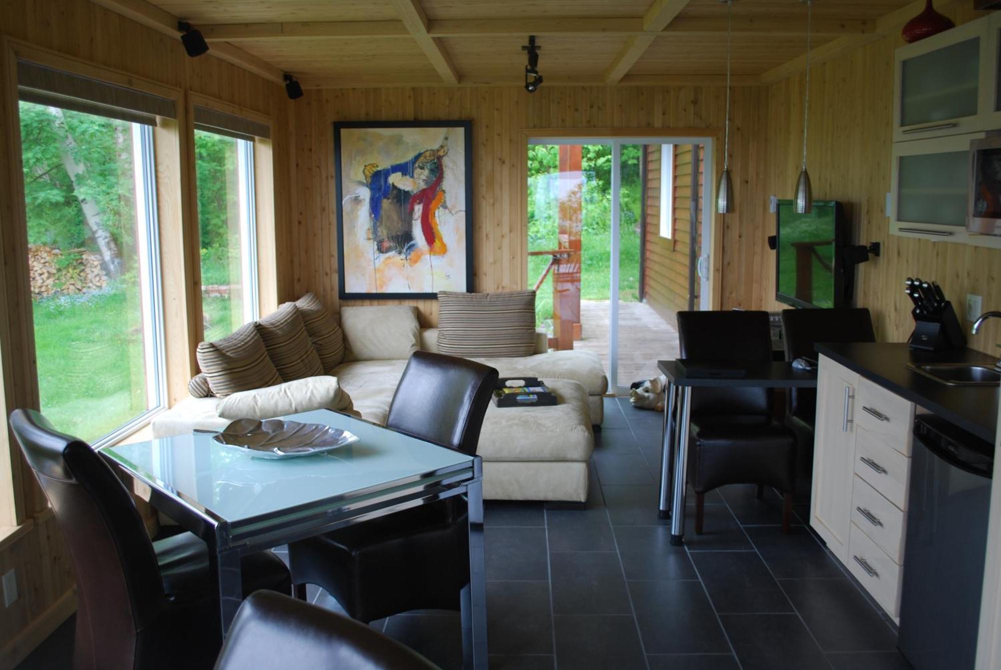 Auberge Des Eaux Vives La Malbaie Exteriör bild